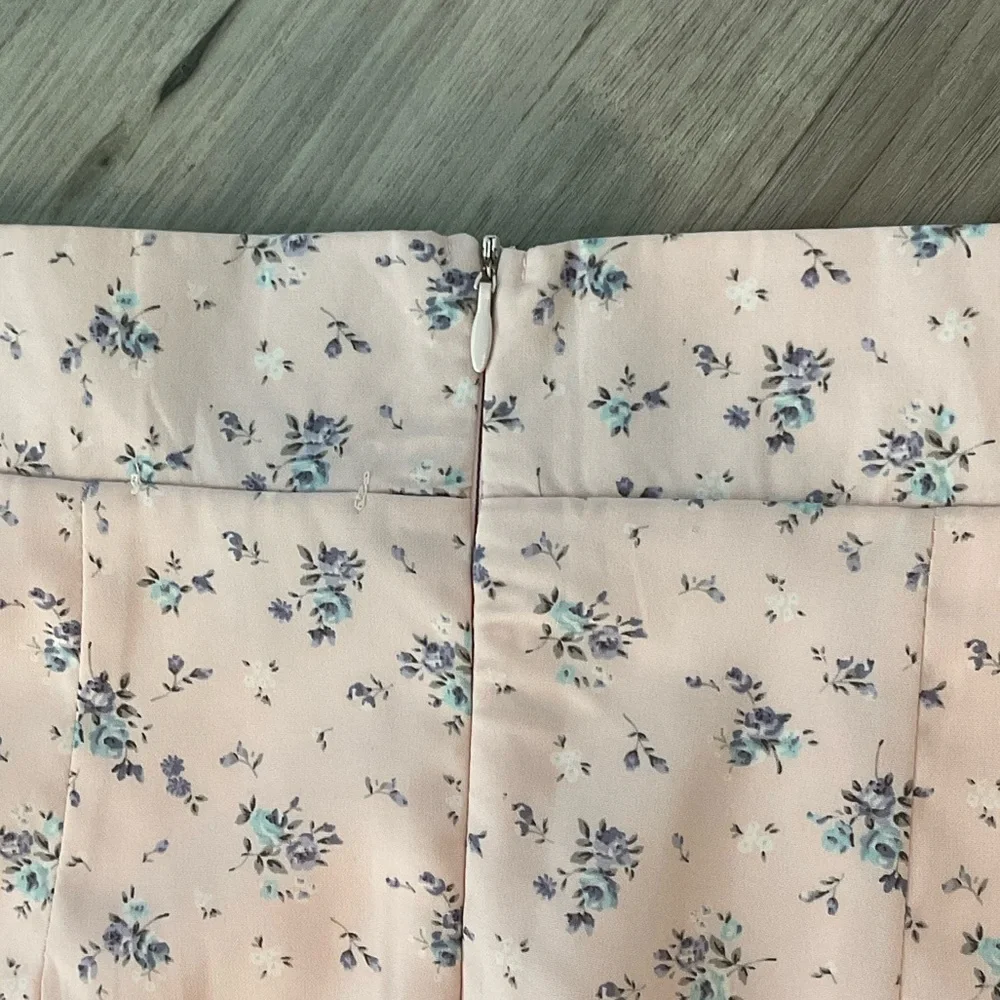 Altar'd State Floral A-Line Skirt in Pink Size Small - Picture 8 of 9